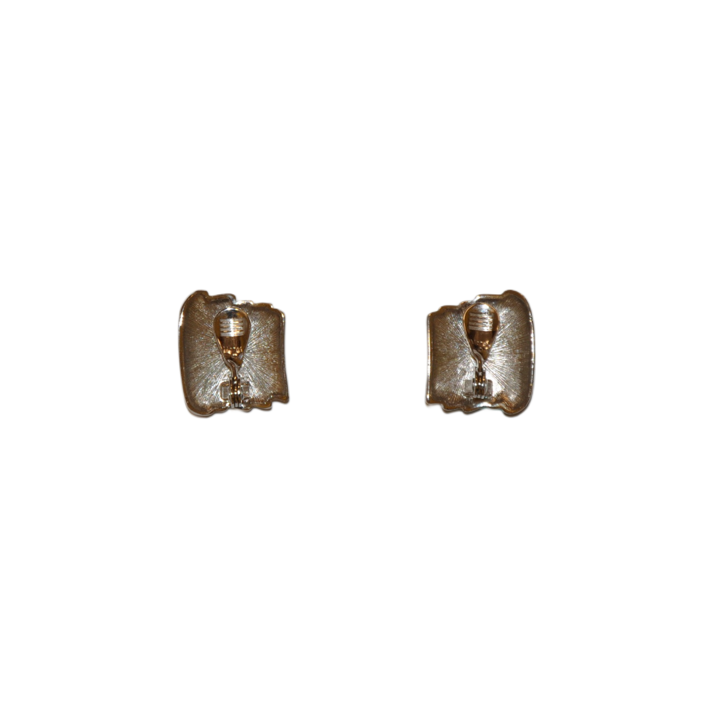 Ribbed Silver Square Clip-on Earrings