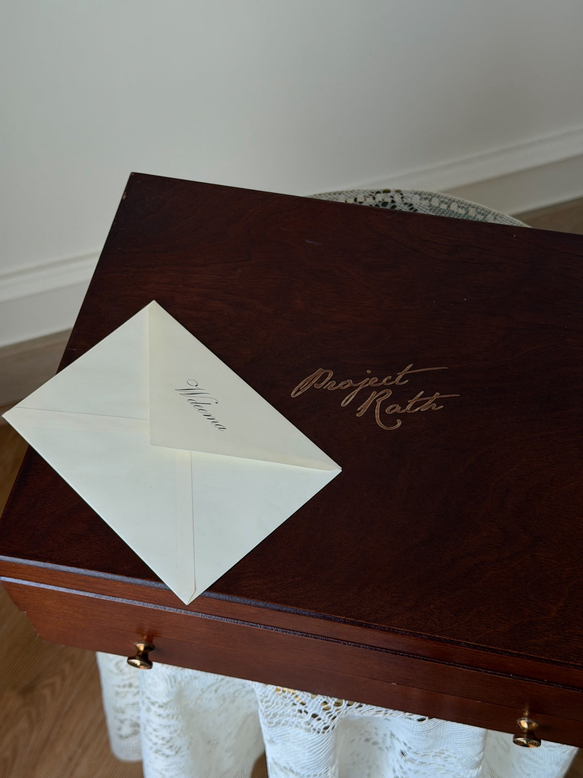 Antique Vanity Gift Set