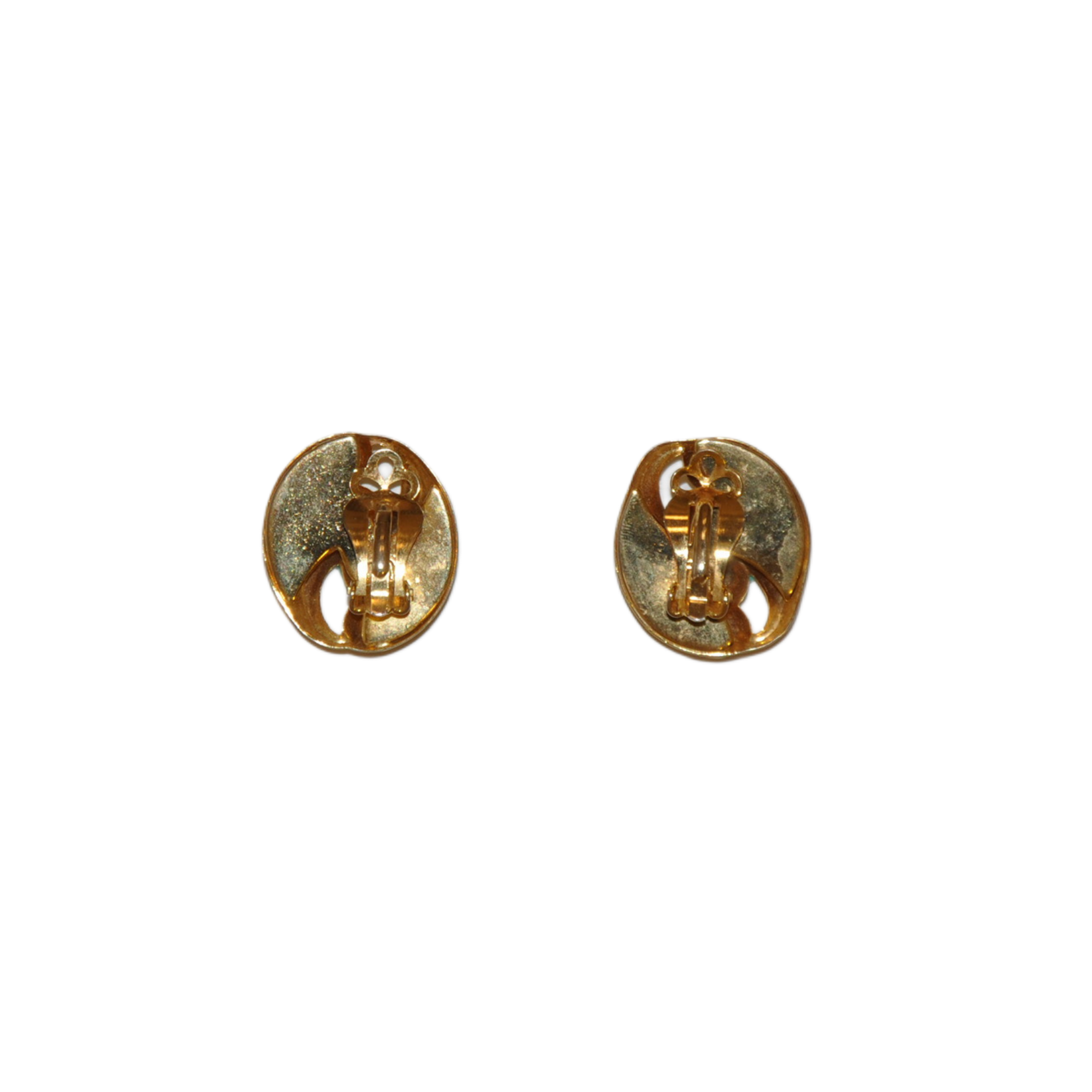 Oval Teardrop Clip-on Earrings