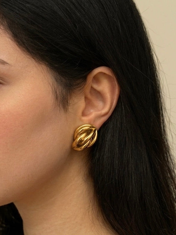 Intertwined Loops Clip-on Earrings